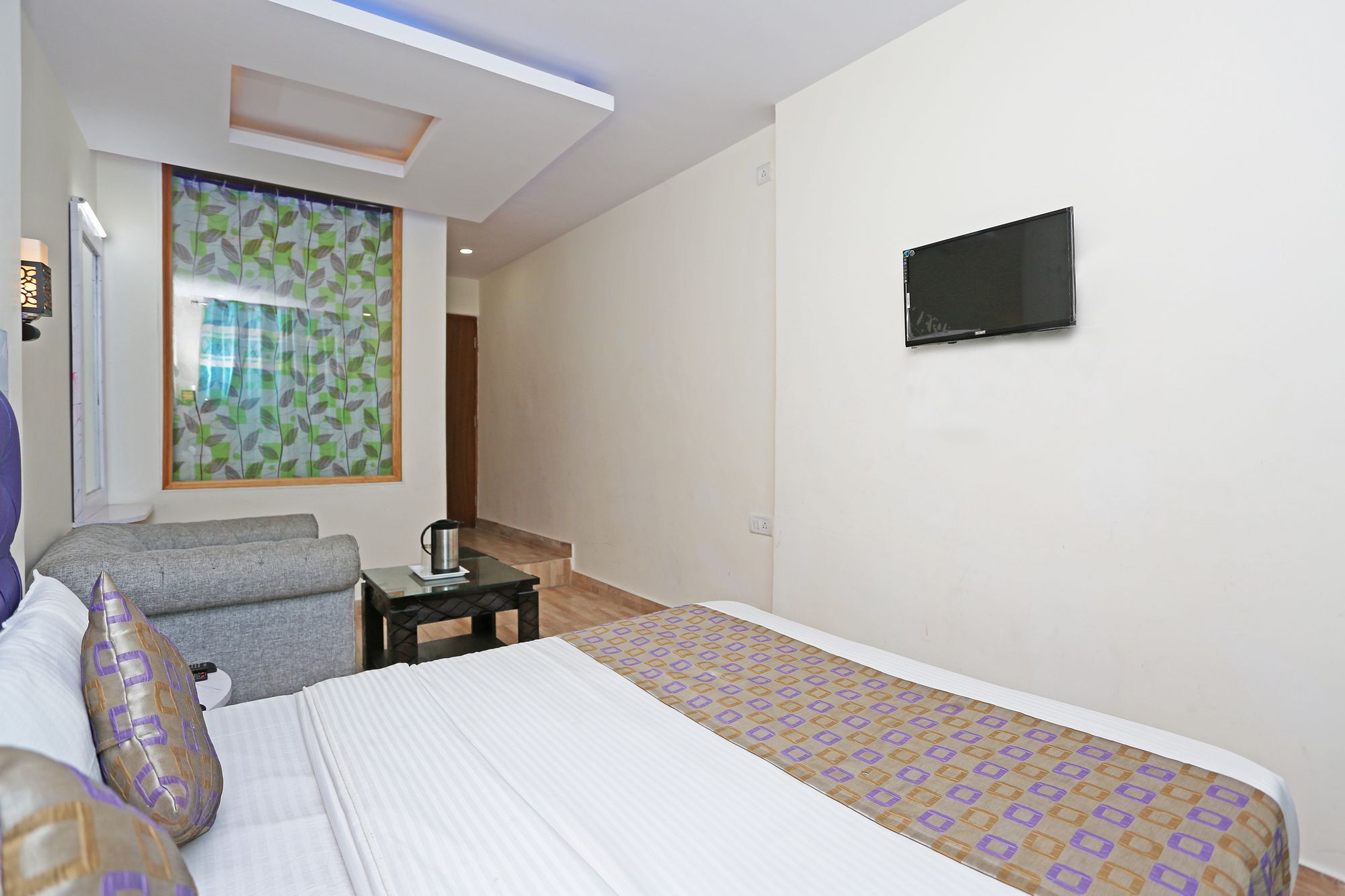 Oyo 9912 Hotel Rock Sea Манали Экстерьер фото